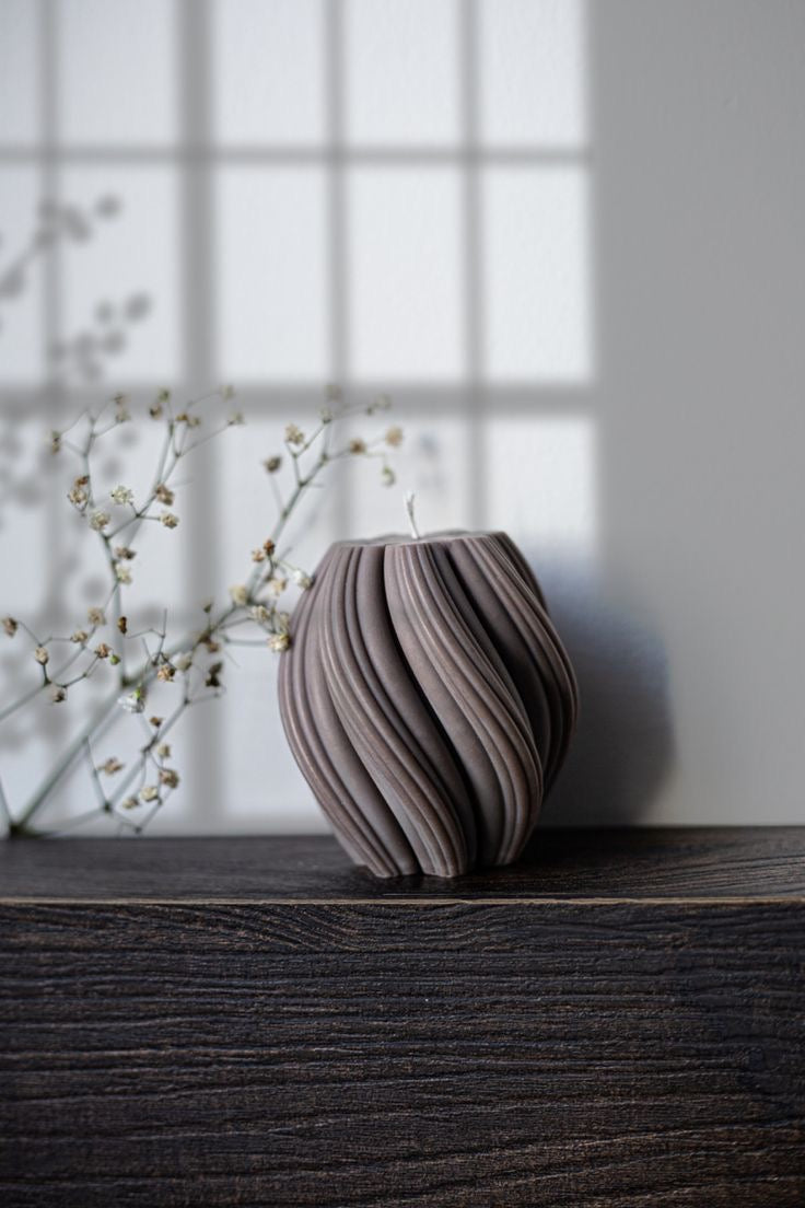 Handcrafted 3D swirl candle in brown soy wax – designer home décor scented candle by Lume & Co